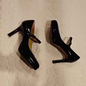 Naturalizer Talissa Dark Navy Patent Leather Mary Jane Style Heels - Size 8.5